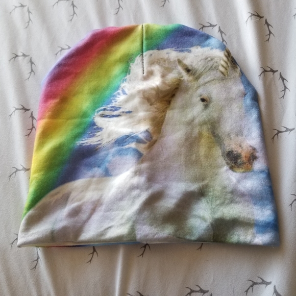Accessories - Unicorn rainbow beanie cap winter hat NWOT